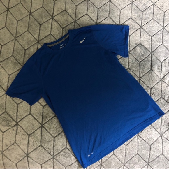 CLOSET CLOSING!! - Picture 2 of 5